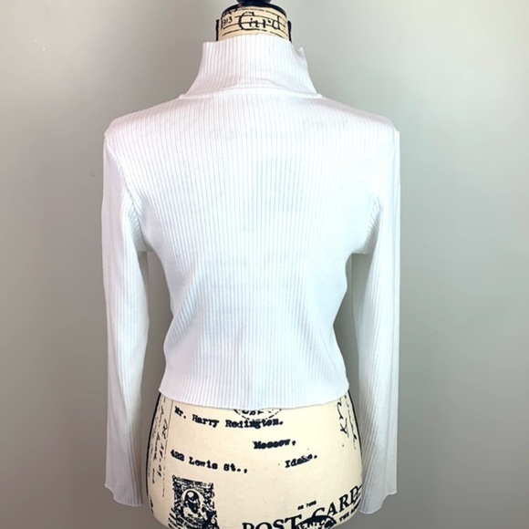 Calvin Klein Zipped Turtleneck Ribbed-Knit Crop Top - Picture 6 of 9